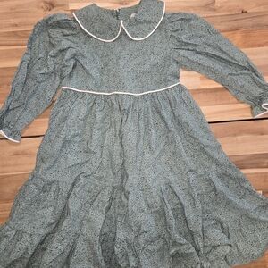 Vintage Green Pattern Dress with Peter Pan Collar